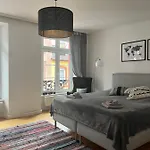 Apartmán Stilvolle Altstadtwohnung Mit 2 Schlafzimmern *